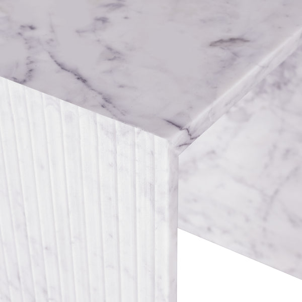 Lucca White End Table 250White-ET Meridian Furniture