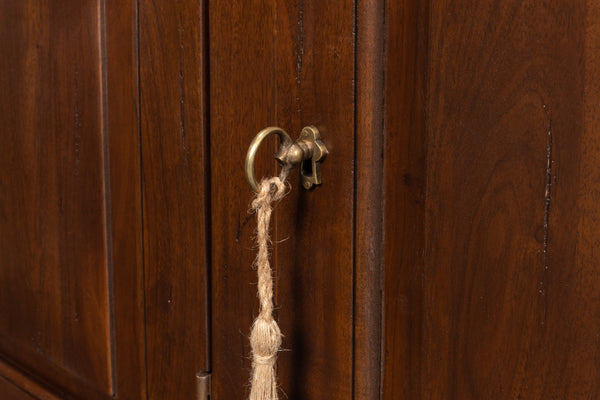 Sarreid Covent Gardens Sideboard - Elegant Solid Walnut Design With Faux Keyhole And 6 Adjustable Shelves Brown  25295-3