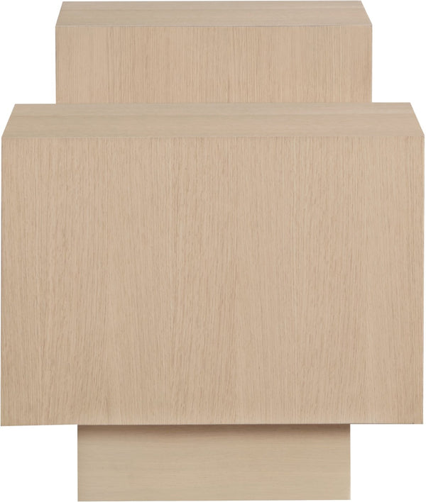 Meridian Furniture Mateo Art Deco End Table with Oak Veneer Staggered Multi-tier Design for Living Rooms Natural 256Natural-ET