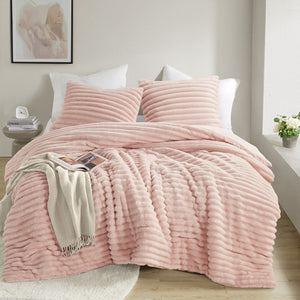 JLA Home Intelligent Design - Fluffy ribbed plush comforter set with 300gsm loft, Oeko-Tex certified, cloud-like warmth ready to use Pink AM10-0276