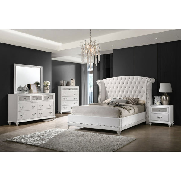 English Elm Randall Velvet Wingback California King Bed with Tufted Headboard and Chrome Nailhead Trim B062S01785