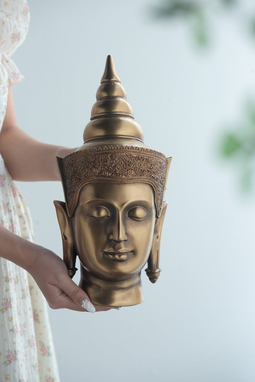 English Elm 6.3x7.5x14.2" Buddha Statue Head - Elegant Resin Home Accent, Zen Decor for Living Room & Hallway W2078P391151