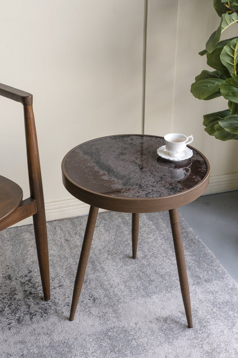 English Elm 18x18x22" Round Side Table with Glass Top, Faux Marble Accent & Antique Gold Tapered Legs for Living Room Decor and Plant Stand W2078P406646