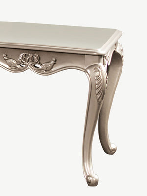 English Elm Traditional End Table With Cabriole Legs, Carved Detail & Champagne Finish For Timeless Elegance B2741P361148-GIGA