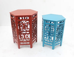 HomeRoots 16" Red Wood End Tables - Stylish Drum-Style Design for Modern Living, Perfect for Any Room Decor 274395