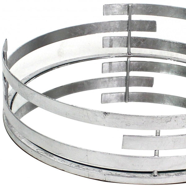 Homeroots 14" Silver Round Metal Geometric Vanity Tray   274453