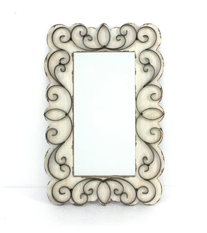 Homeroots White Framed Accent Mirror  Wood 274503