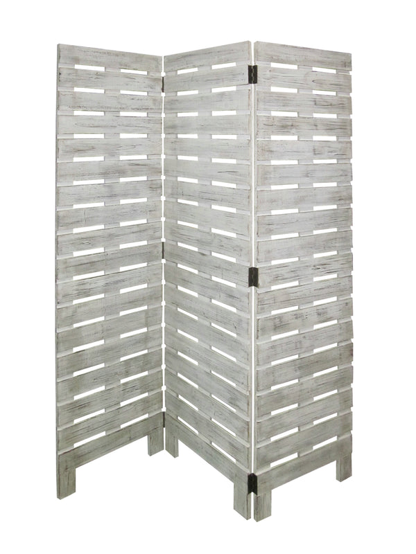 Homeroots 63 X 72 White Wood Garden  Screen  Wood 274697