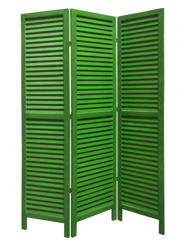 Homeroots 48" X 67" Green Wood Shutter Screen Green Wood 274705