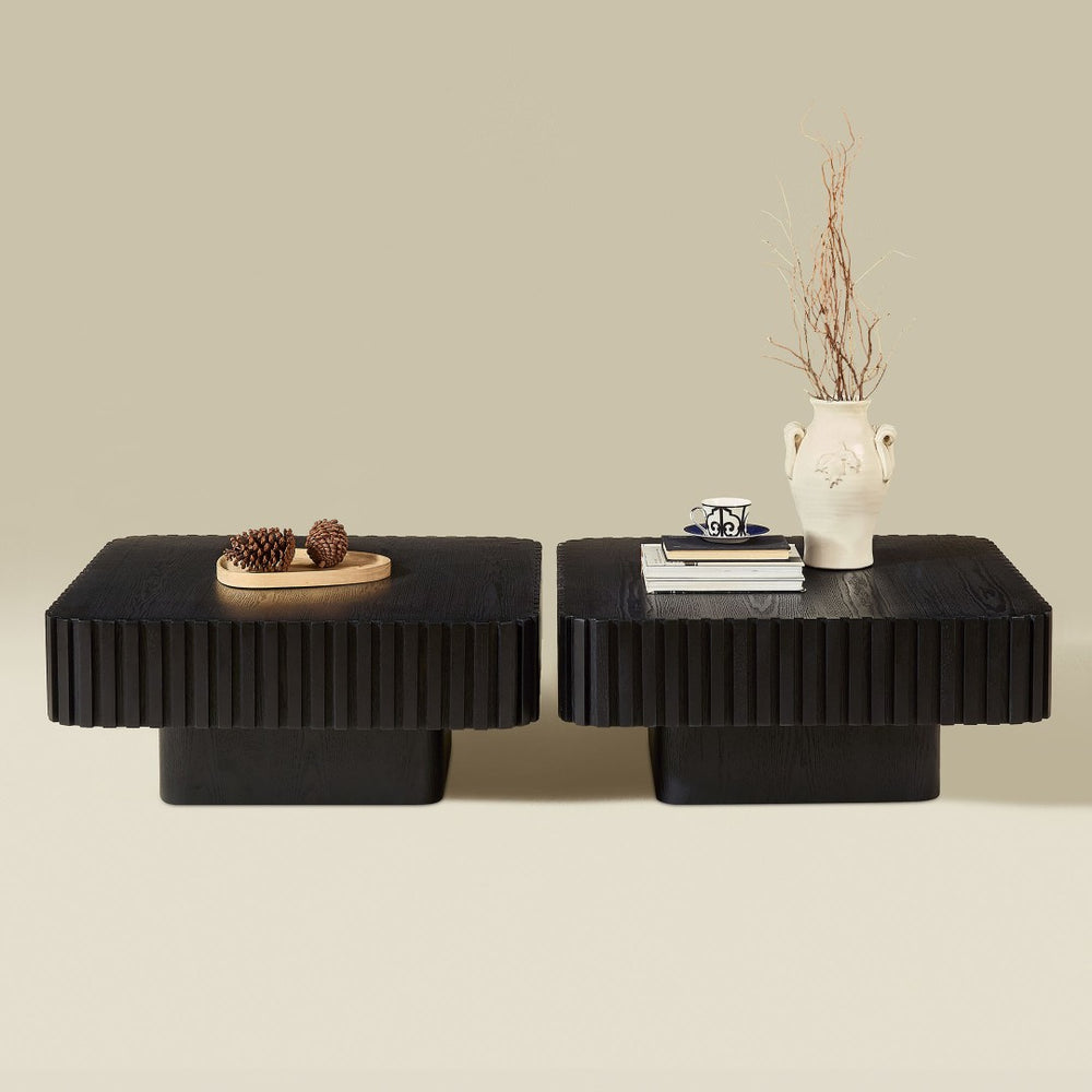 English Elm 2-piece Nesting Round Coffee Table Set Wood Veneer Sculptural Living Room Accent Black W2582S00181