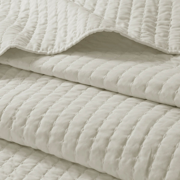 English Elm 2 Piece Keaton Reversible Quilt Set with Antimicrobial Protection, Brushed Microfiber, Cozy Channel Quilting Cream 15.35 L x 17.72 W x 4.72 H B035129047