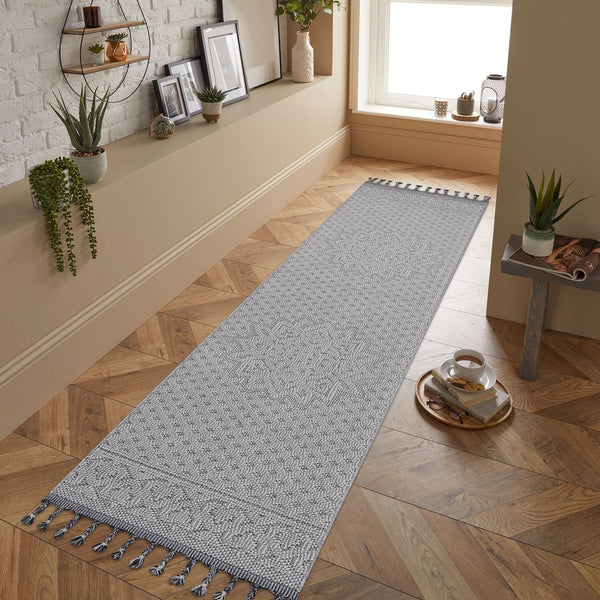 English Elm Loom Medallion Area Rug 2X8 In White/Ivory - Stylish, Stain-Resistant Indoor/Outdoor Runner Rug B335P289635