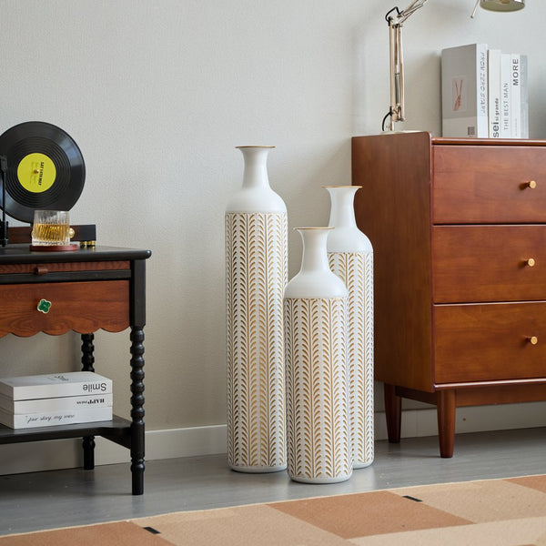 English Elm Floor Metal Vases Set Of 3 - Modern Gold & White Decorative Cylindrical Vases For Elegant Interiors W2796P255615