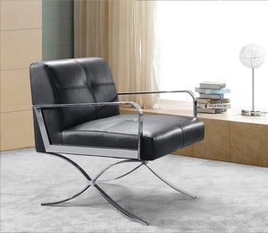 Homeroots 31" Black Leather And Steel Lounge Chair   282522