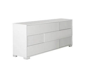 Homeroots 66" White Three Drawer Dresser White Manufactured Wood 282546