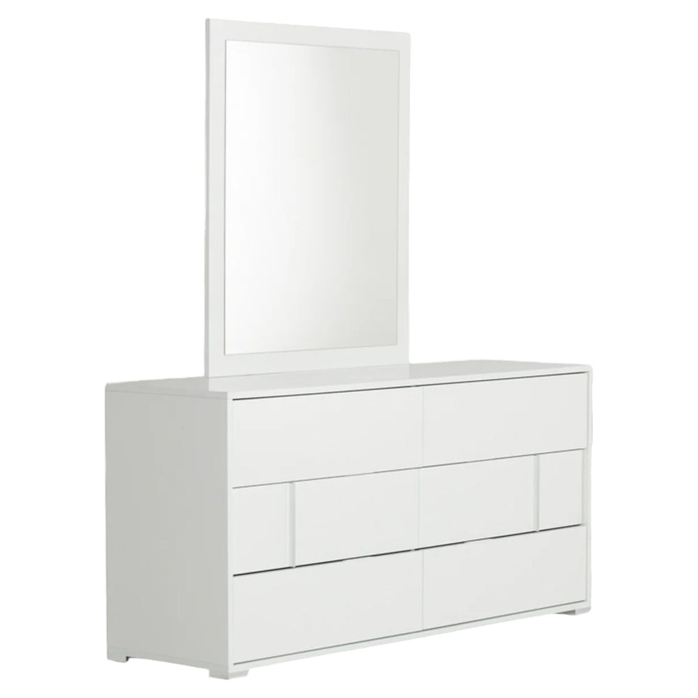 Homeroots 41" White Mdf And Glass Mirror White Mdf 282549