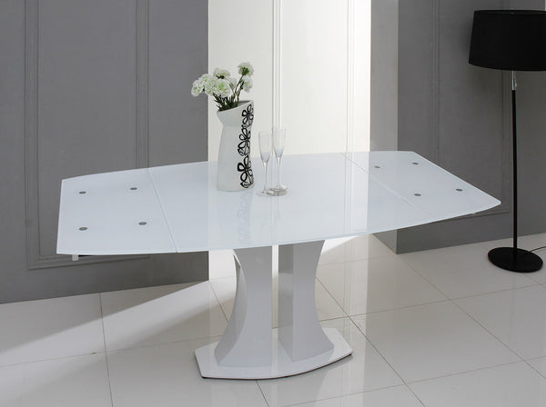Homeroots 30" White Glass  Mdf  And Steel Extendable Dining Table  Glass 283331