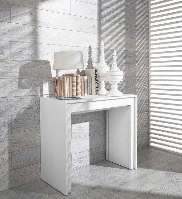 Homeroots 30" White Mdf Extendable Dining Table  Mdf 283342