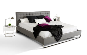 Homeroots Modern Grey Leatherette Eastern King Bed  Steel,Mdf,Leatherette 283520