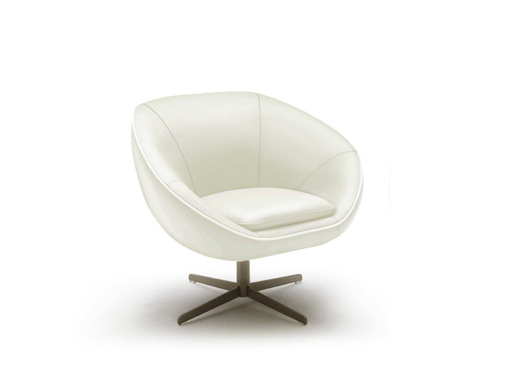 Homeroots 29" White Bonded Leather  Foam And Steel Accent Chair   283638