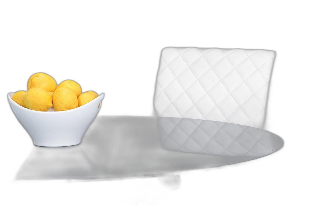 Homeroots 30" Glass And Steel Round Dining Table  Glass 283737