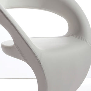 Homeroots 32" White Leatherette Lounge Chair White  283978