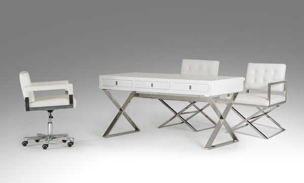 Homeroots 21" White Crocodile Mdf And Steel Desk White  284139