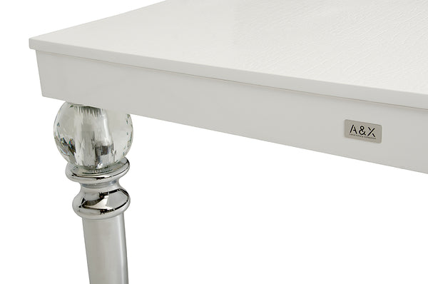 Homeroots 31" White Crocodile Dining Table With Crystal Clear Legs  Crystal 284182