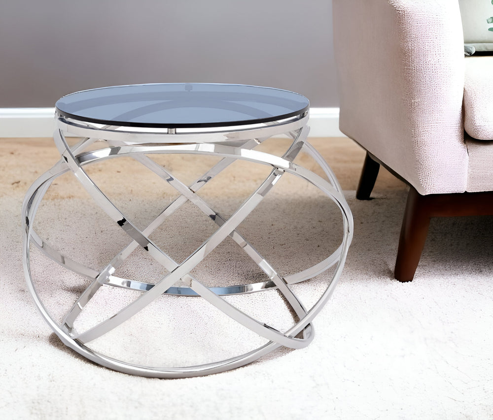 Homeroots 14" Silver And Clear Glass Round End Table   284320