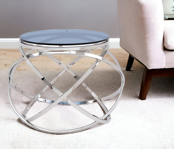Homeroots 14" Silver And Clear Glass Round End Table   284320