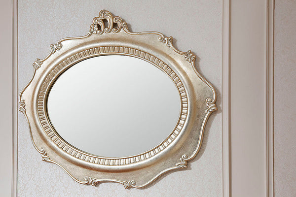 Homeroots Gold Oval Framed Accent Mirror  Mirror 284406