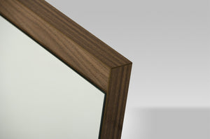 Homeroots 24" Walnut Veneer And Glass Mirror  Wood 284408