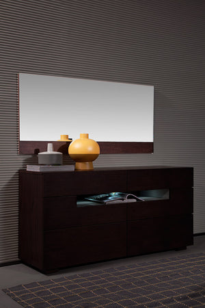 Homeroots 24" Brown Oak Veneer And Glass Mirror  Wood 284435