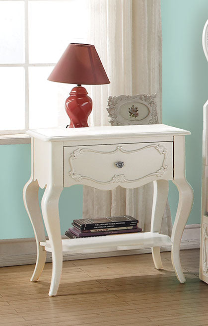 Homeroots 24" X 17" X 26" Pearl White Pine Wood Nightstand Pearl White  285572