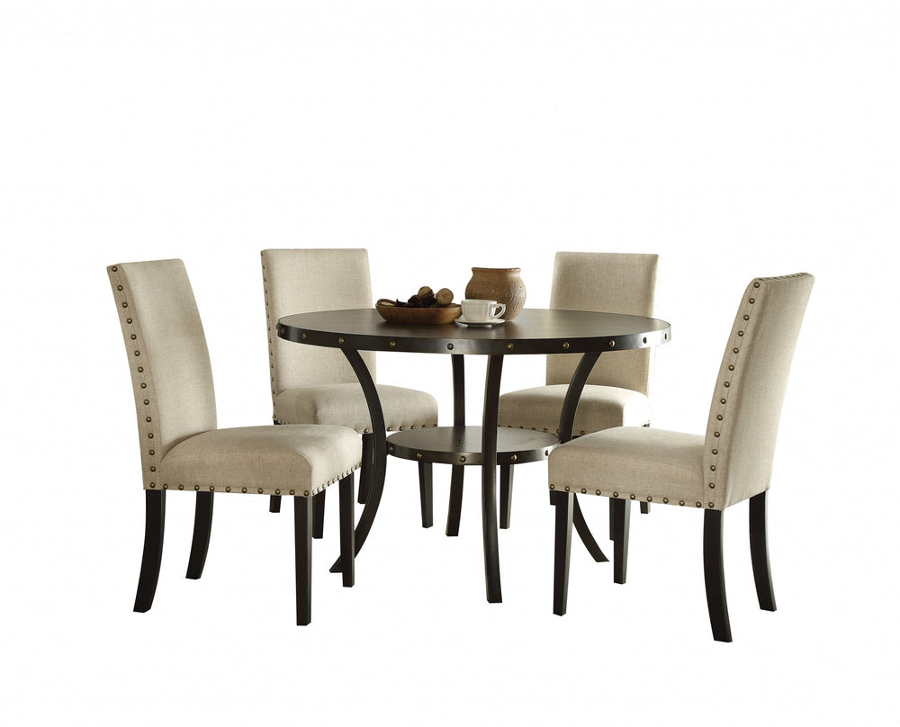 Homeroots 48" Oak Round Dining Table  Mdf 286012