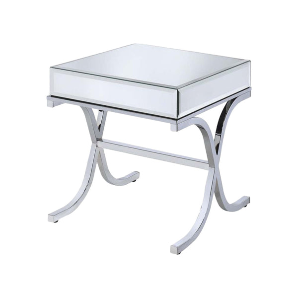 Homeroots 22" Silver And Clear Glass Square Mirrored End Table   286043