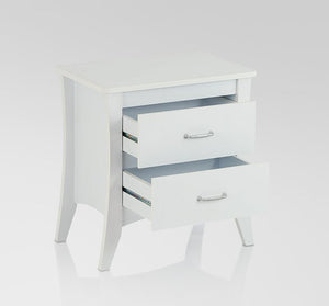 Homeroots 25" White Two Drawers Nightstand White  286121