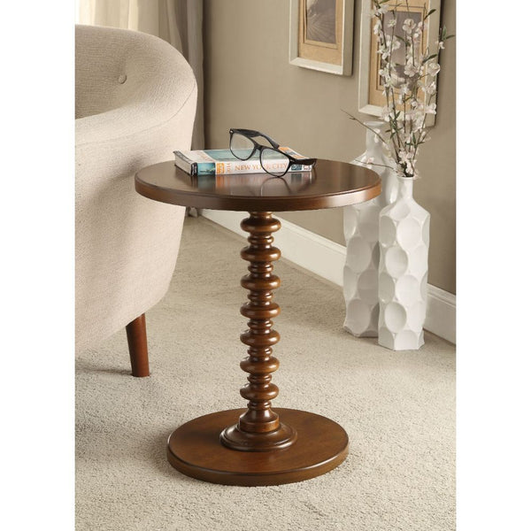 Homeroots 22" Brown Solid Wood Round Pedestal End Table Walnut  286292