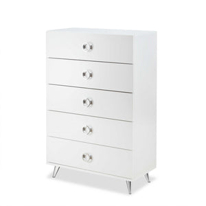 Homeroots 32" White Five Drawer Standard Chest White Manufactured Wood 286663