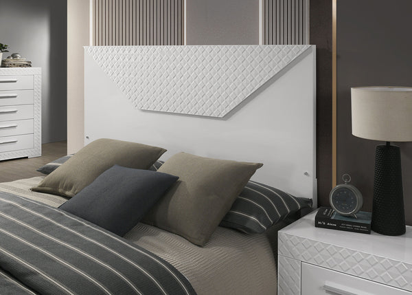 English Elm White Glam Queen Bed with High-Gloss Finish and LED Headboard, Engineered Wood Modern Design White 83 L x 34.5 W x 6 H B2741S00162