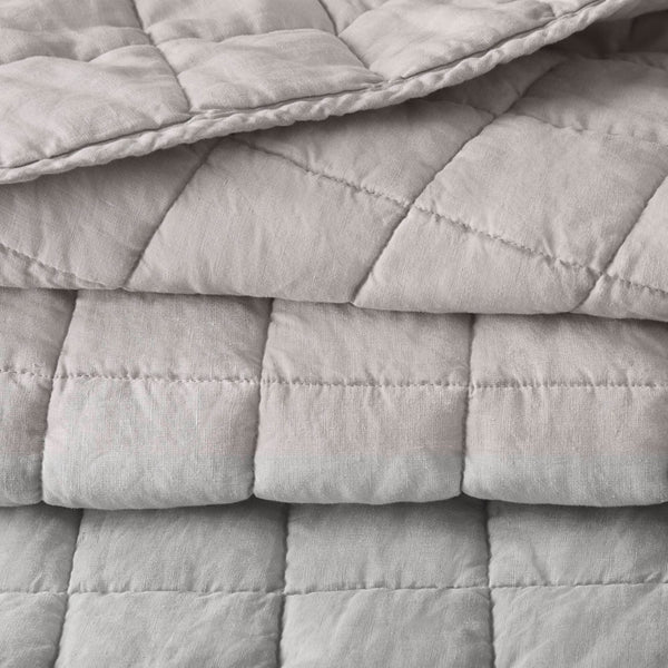 English Elm 3-piece French Linen Quilt Set Garment Washed Breathable Box Stitched Bedding Gray B035P408299