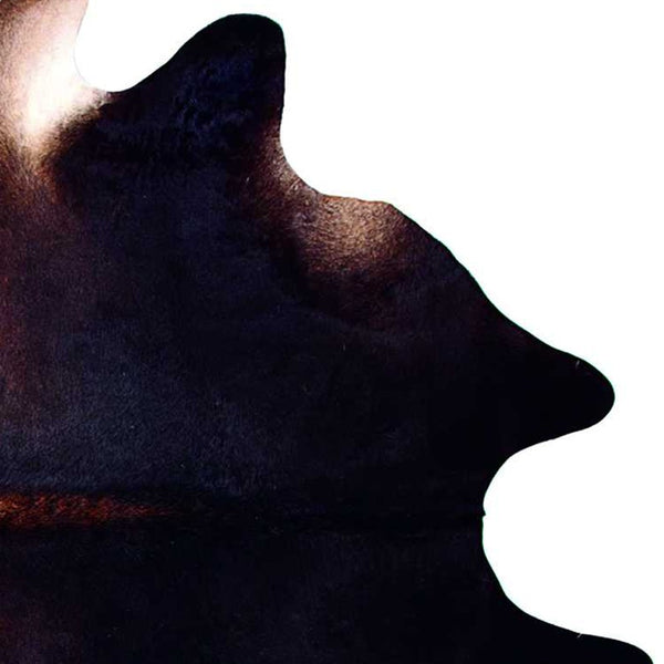 Homeroots 6' X 7' Black And White Cowhide Area Rug Black And White Cowhide 293179