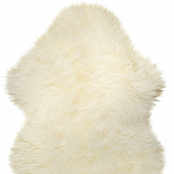 Homeroots 2' X 3' White Natural New Zealand Sheepskin Wool Area Rug Natural Genuine Sheepskin 293188