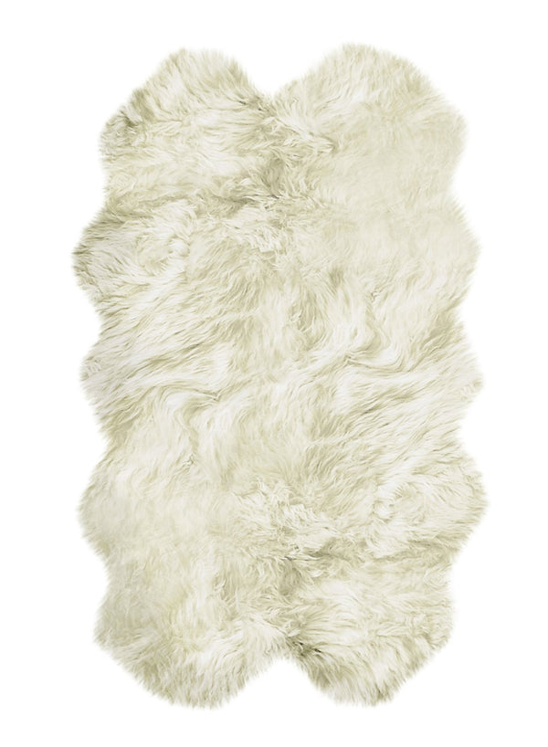 HomeRoots 4' X 6' Natural Genuine Sheepskin Handmade Area Rug – Luxurious, Cozy, Unique Decor for Any Room 293196