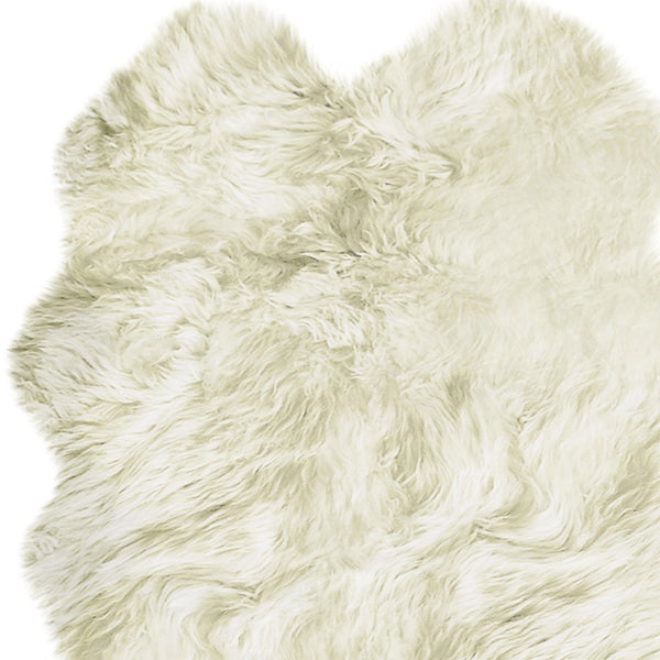 Homeroots 4' X 6' Natural Flokati Genuine Sheepskin Area Rug  Genuine Sheepskin 293196