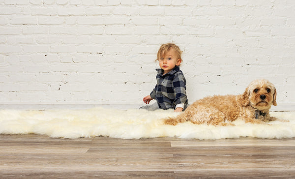 Homeroots 6' X 6' Natural Sheepskin Non Skid Area Rug  Genuine Sheepskin 293197