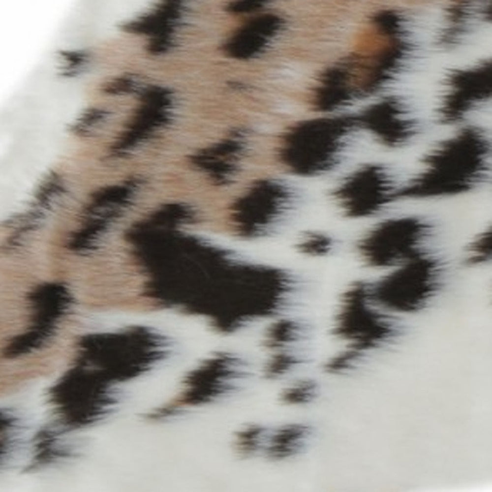 HomeRoots 4' X 5' Faux Fur Animal Print Area Rug – Stylish, Washable, Soft, Hypoallergenic for Busy Homes 294241