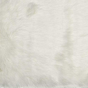 Homeroots 60" X 36" Off White Rectangular Faux Fur - Area Rug Off White Faux Fur 294254