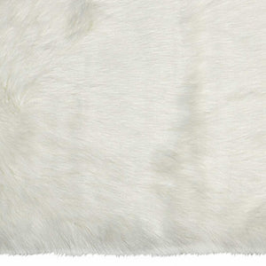 Homeroots 5' X 8' Off White Faux Fur Flokati Area Rug  Faux Fur 294255