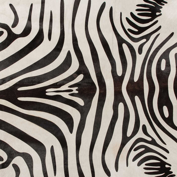 Homeroots 6' X 7' Zebra Stripe Black And White Natural Cowhide Area Rug Zebra Black On Off,White Cowhide 294258